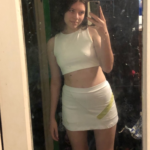 Tennis skirt - Picture 2 of 3